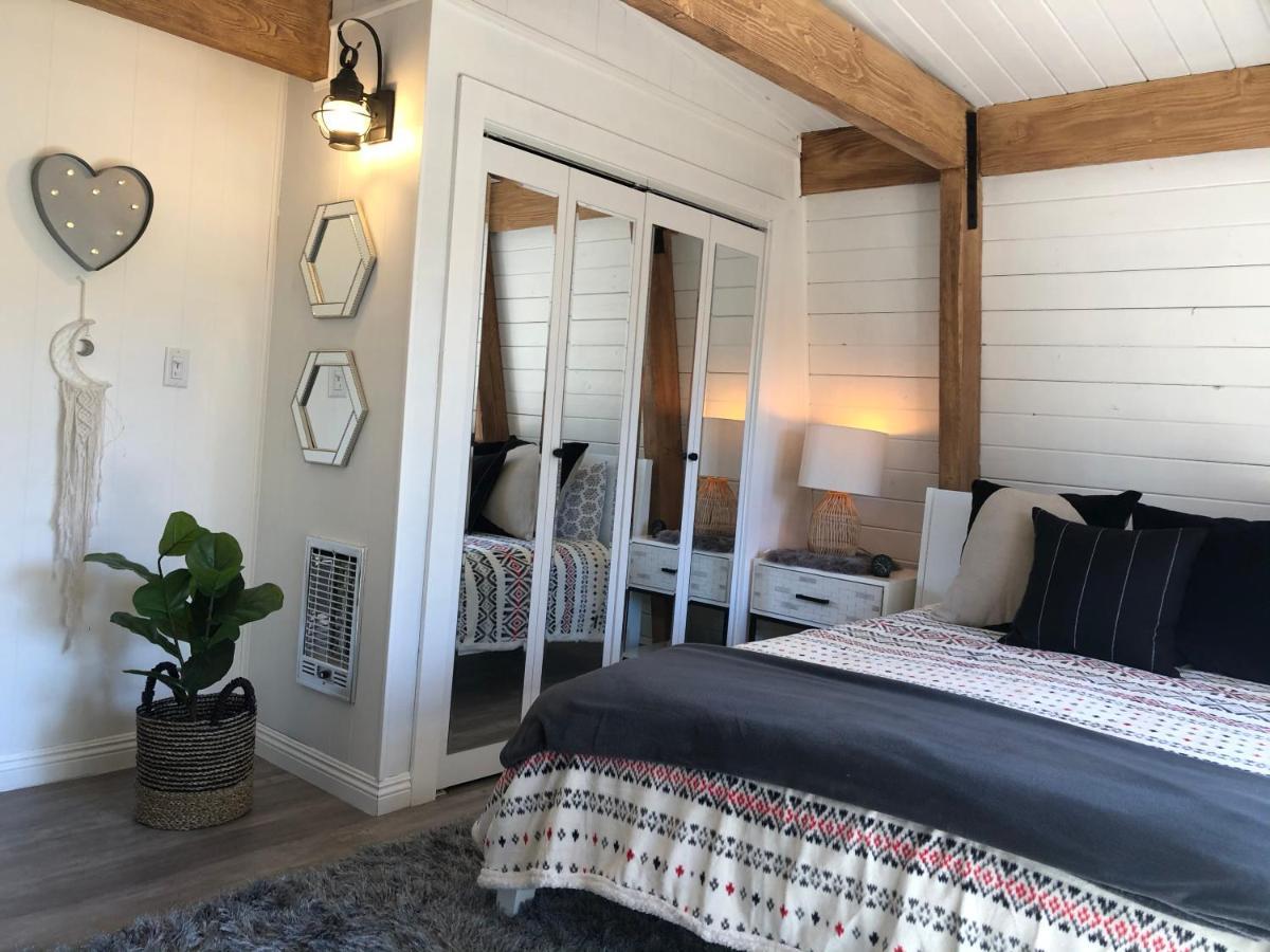 Maison Solange-Red Barn Farmhouse Style- Moonridge Big Bear City Kültér fotó
