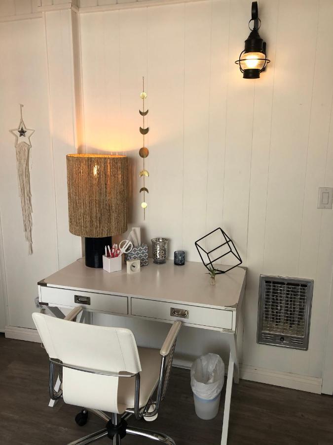 Maison Solange-Red Barn Farmhouse Style- Moonridge Big Bear City Kültér fotó
